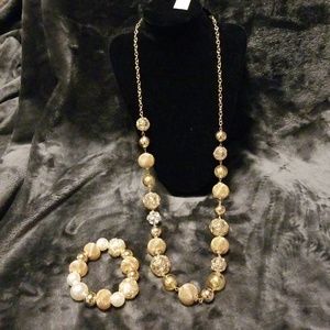 Matching Neclace and Bracelet